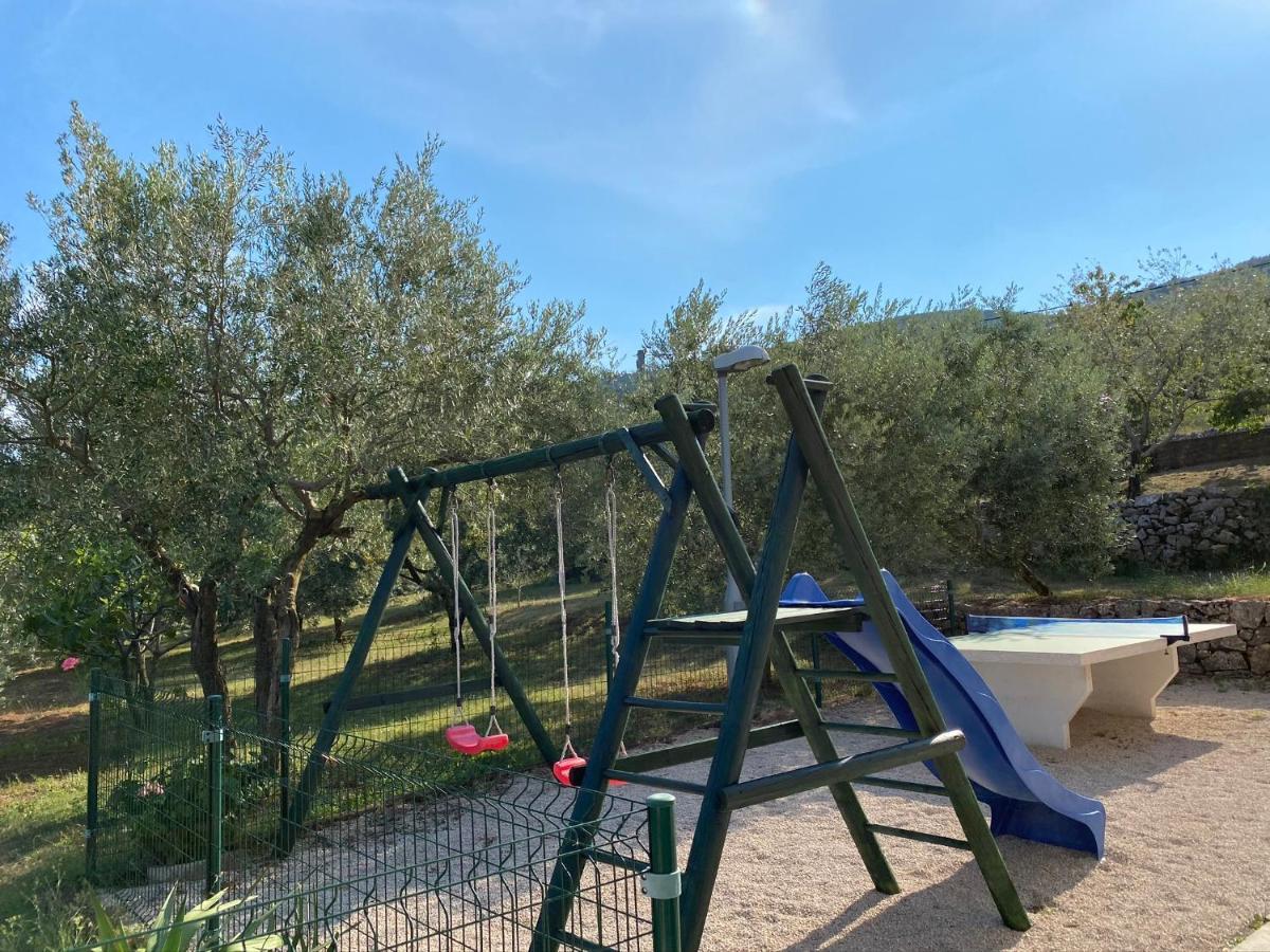 فيلا House Olive Bay View Drenje  المظهر الخارجي الصورة